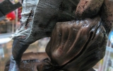 pyramid-head-13-limited-edition-pvc-statue-6 pyramid-head-13-limited-edition-pvc-statue-6
